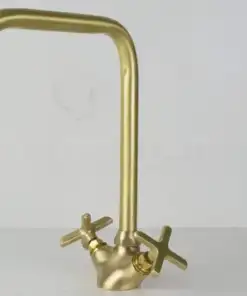 Single hole antique brass bathroom faucet with vintage design