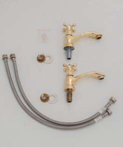 Single hole brass bathroom faucet with antique finish